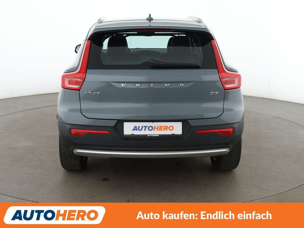 Volvo XC40 2.0 D3 Momentum Pro 2WD Aut. LED NAVI TEMPO foto 5