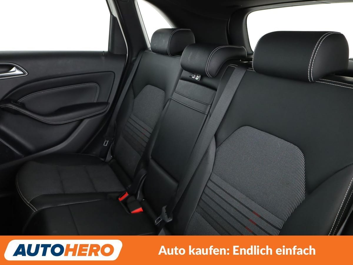 Mercedes-Benz B-Klasse B 200 d 4Matic Edition Urban Aut.*NAV* foto 14