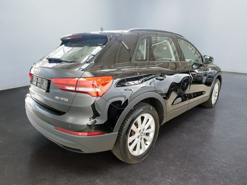 Audi Q3 35 1.5 TFSI basis AHK SPUR PDC SHZ foto 4