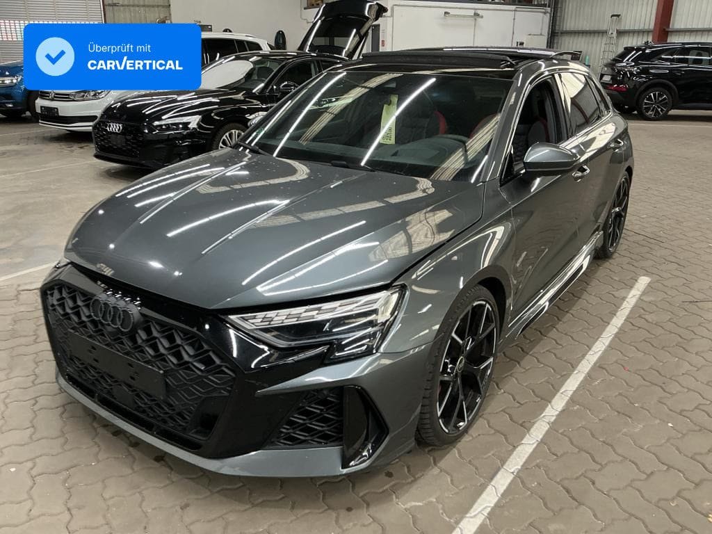 Audi RS3 Sportback 294 kW TFSI quattro FACELIFT PANO