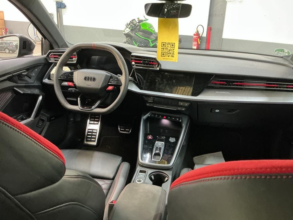 Audi RS3 Sportback 294 kW TFSI quattro FACELIFT PANO foto 5