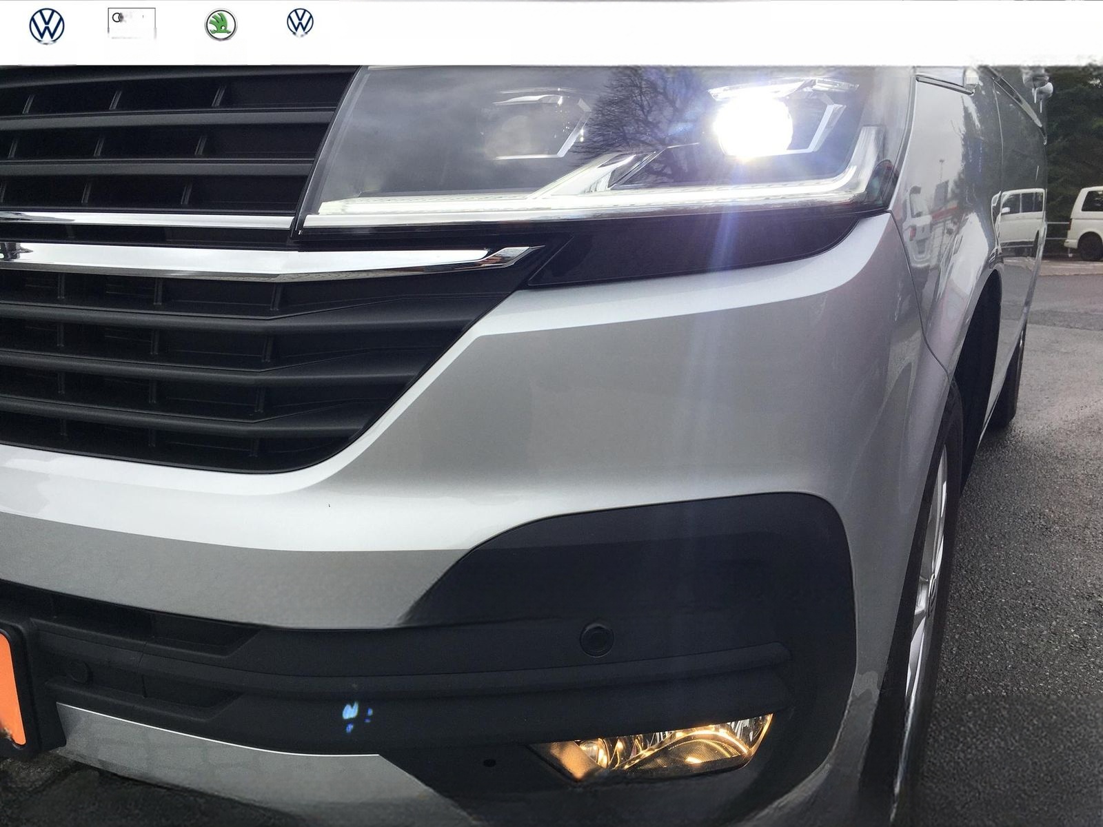 Volkswagen T6.1 Caravelle 2.0TDI DSG 8S KR LED NAVI 2xSTür foto 13