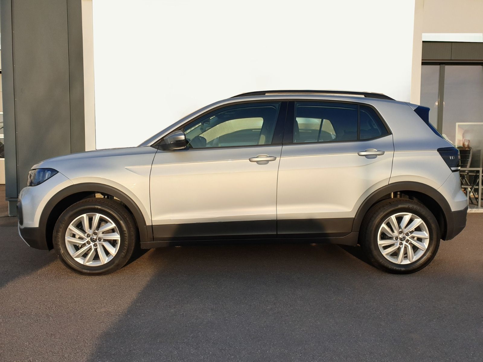 Volkswagen T-Cross  1.5 TSI Life DSG KLIMA+DAB+PDC+SHZ foto 4