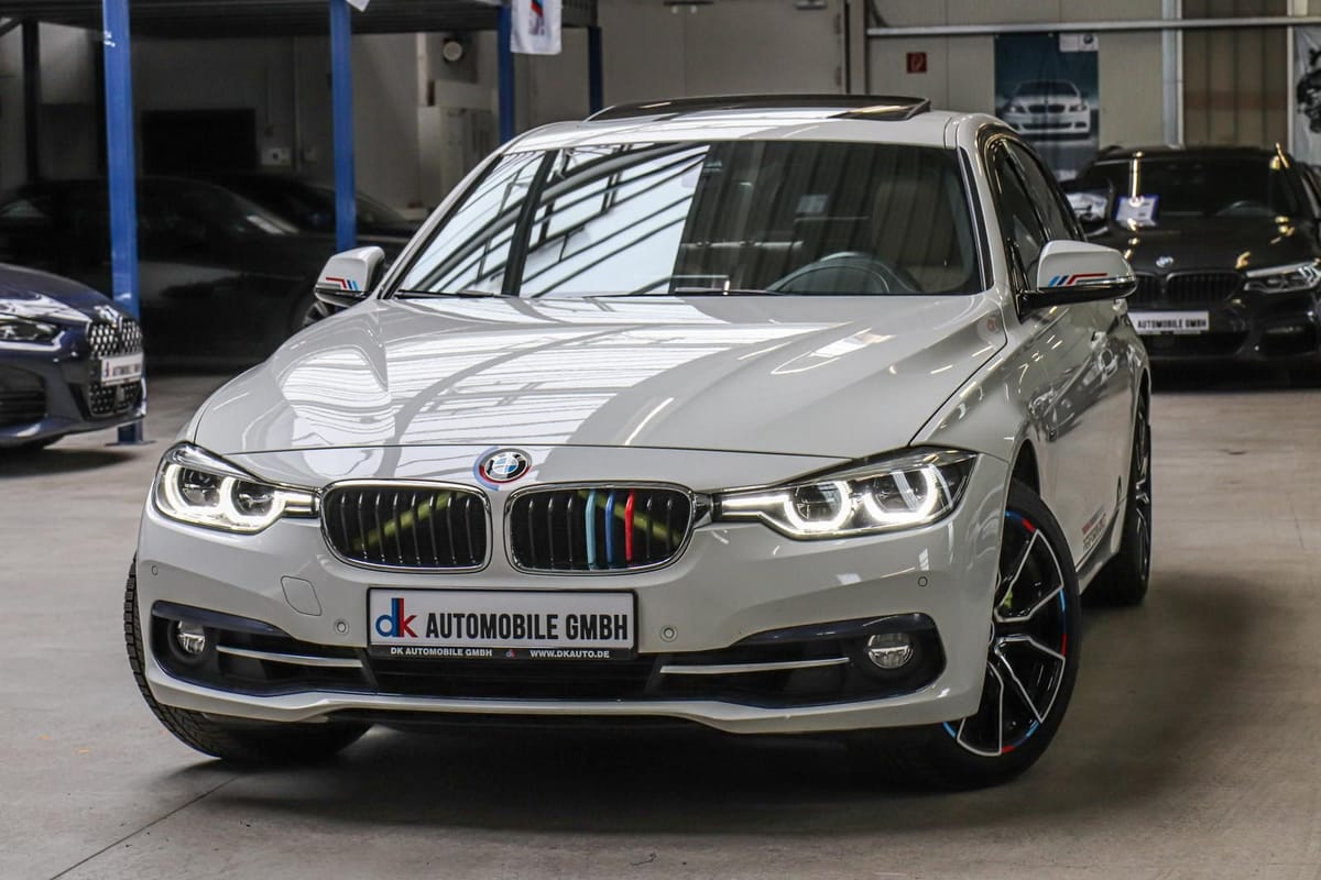 BMW 330d xDrive Aut. SPORT LINE KAMERA GLASDACH HUD foto 3