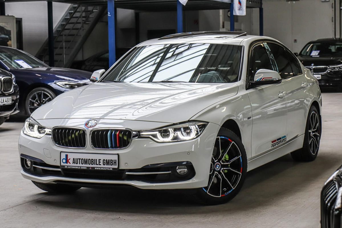 BMW 330d xDrive Aut. SPORT LINE KAMERA GLASDACH HUD foto 5
