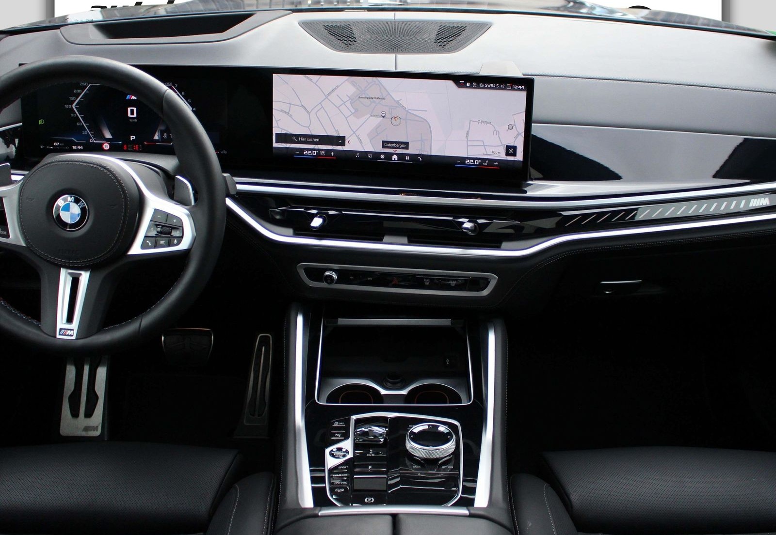 BMW X6 M60i xDrive M Sport Pan-Glasdach Standh. AHK  foto 10
