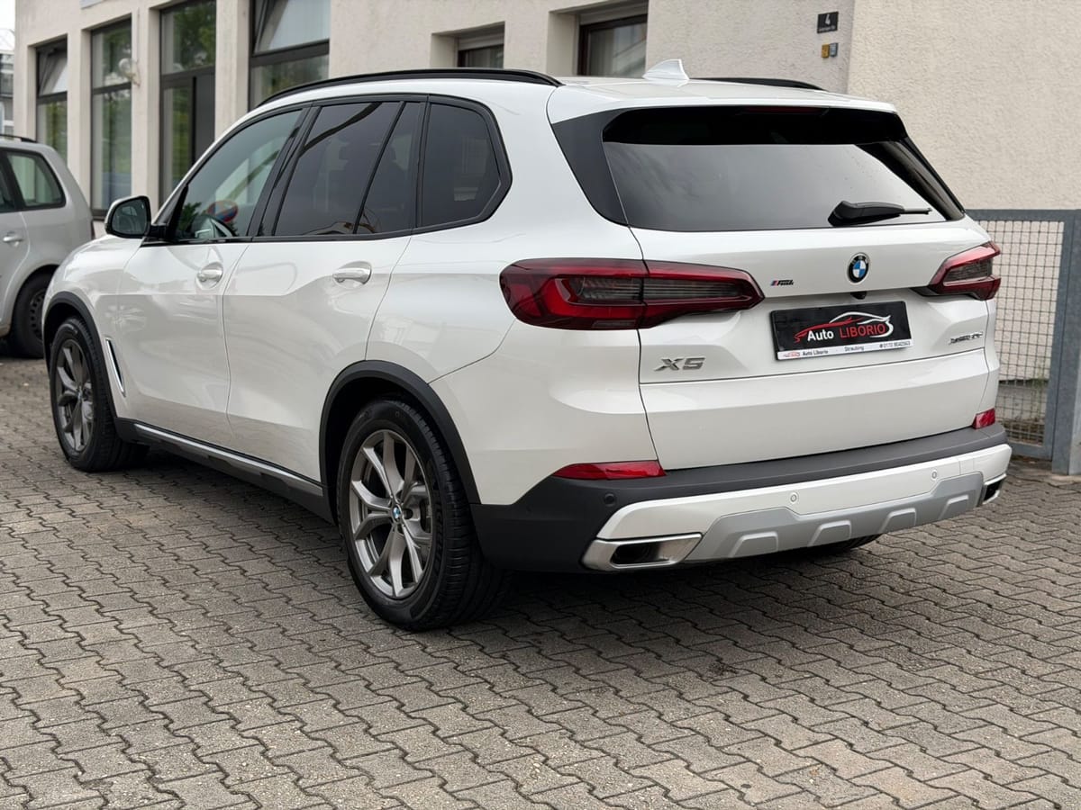 BMW X5 xDrive 30 d xLine foto 5