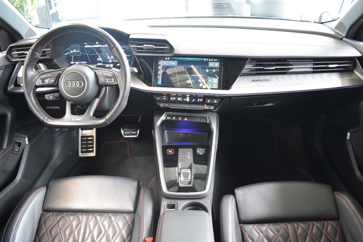 Audi S3 Limo 2.0TFSI quattro LED~Virtual~RFK~Pano~B&O foto 3