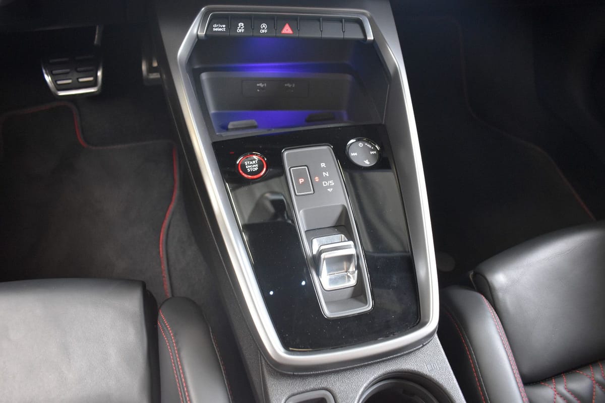 Audi S3 Limo 2.0TFSI quattro LED~Virtual~RFK~Pano~B&O foto 21