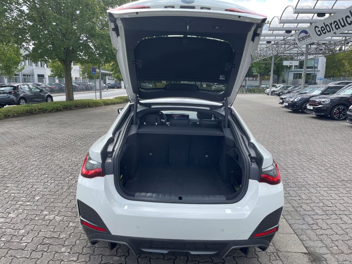 BMW i4 eDrive35 Elektro M Sport Tempomat Parkass. DA foto 11
