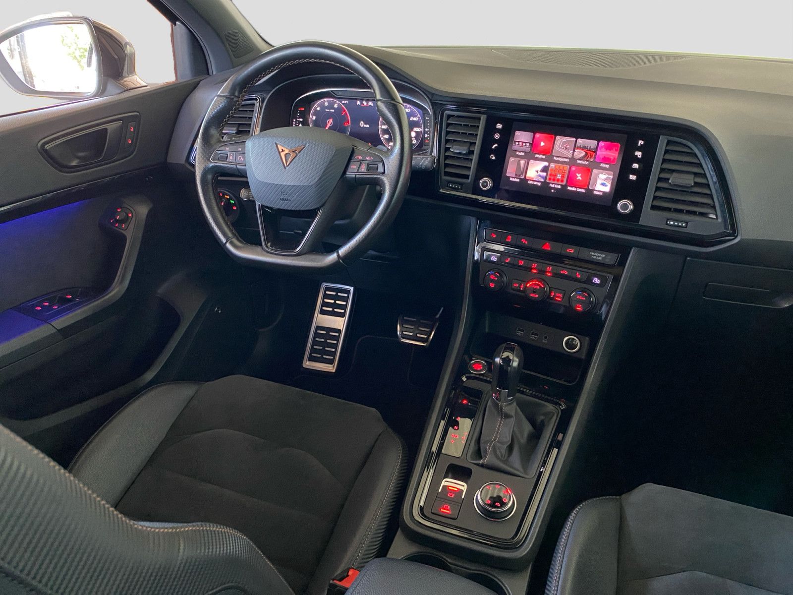 Cupra Ateca 2.0TSI DSG 4Drive LED ACC AHK Navi Kessy foto 6
