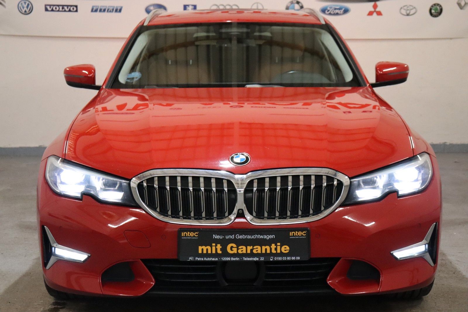 BMW 3 Touring 320 d xDrive Luxury Line 360Kamera foto 3