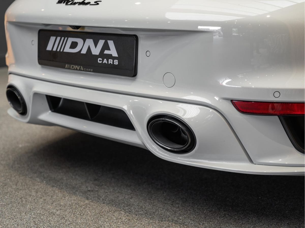 Porsche 992 992 Turbo S Cabrio Sport Design Burmester Tu foto 18