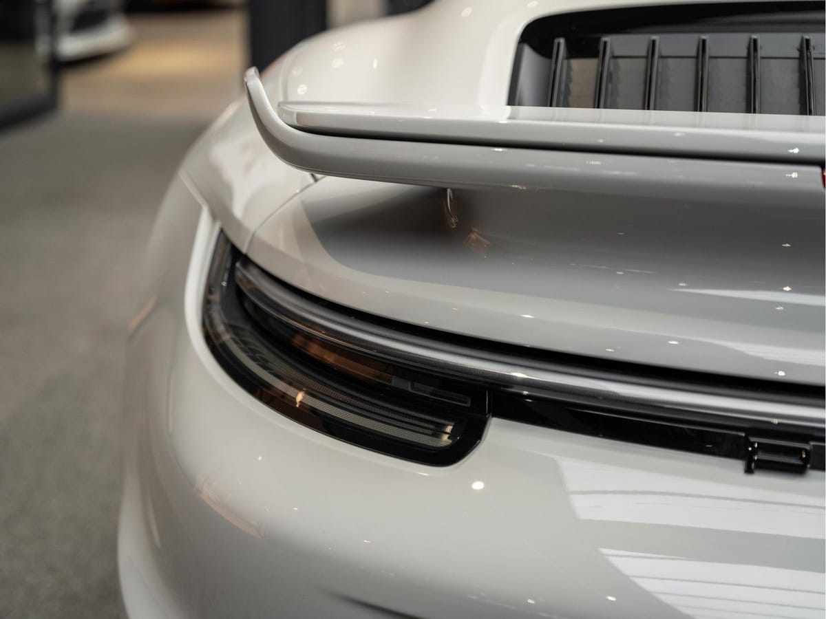 Porsche 992 992 Turbo S Cabrio Sport Design Burmester Tu foto 19
