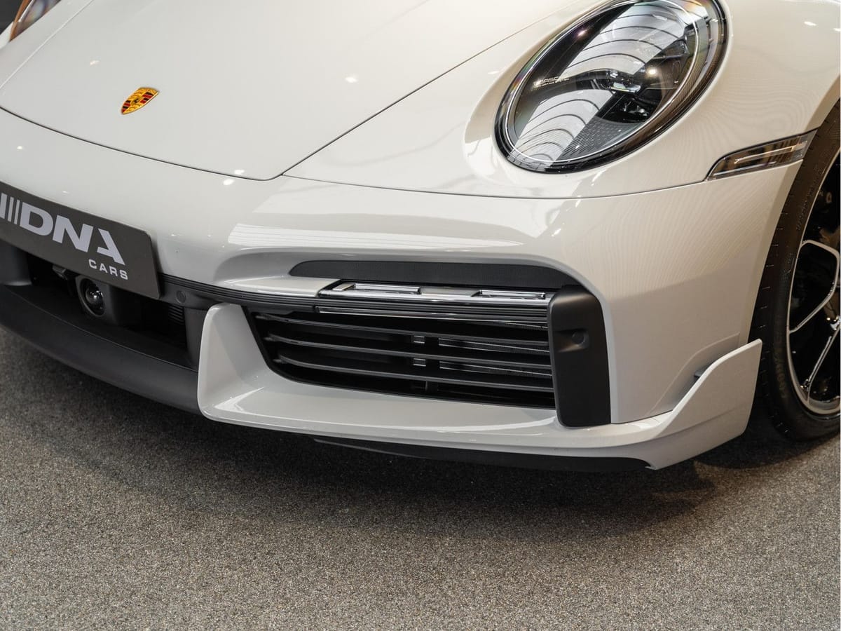 Porsche 992 992 Turbo S Cabrio Sport Design Burmester Tu foto 21