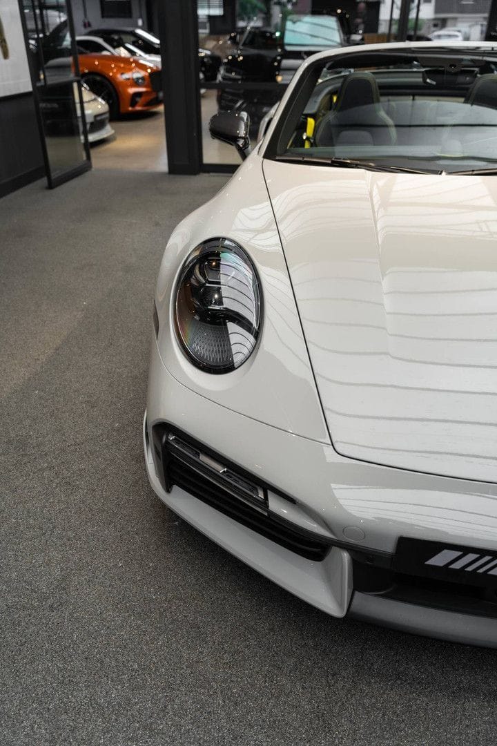 Porsche 992 992 Turbo S Cabrio Sport Design Burmester Tu foto 25