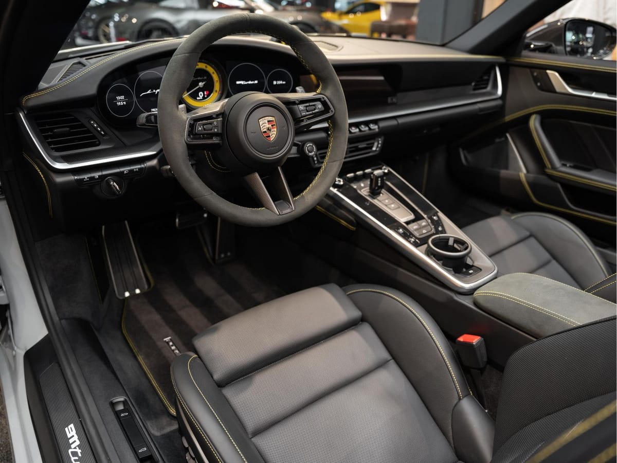Porsche 992 992 Turbo S Cabrio Sport Design Burmester Tu foto 7