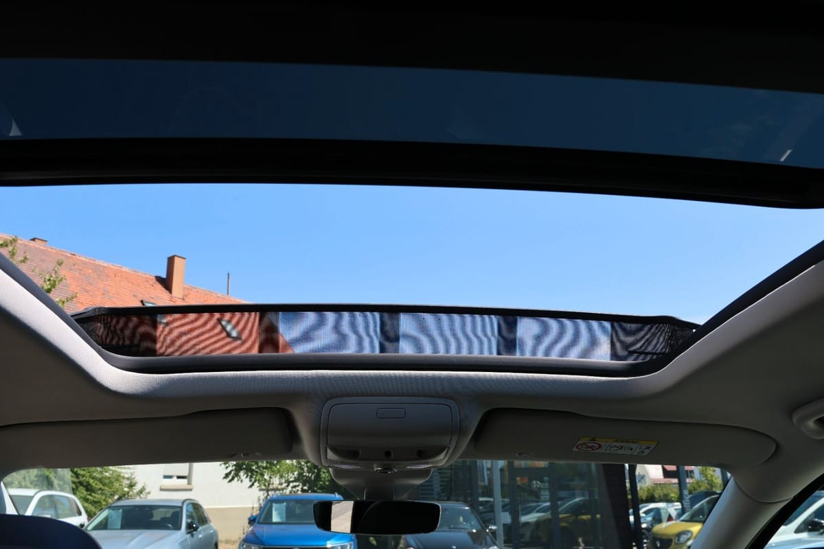 Volkswagen Sharan Highline Pano AHK Kam Alcantara 7-Sitze foto 19