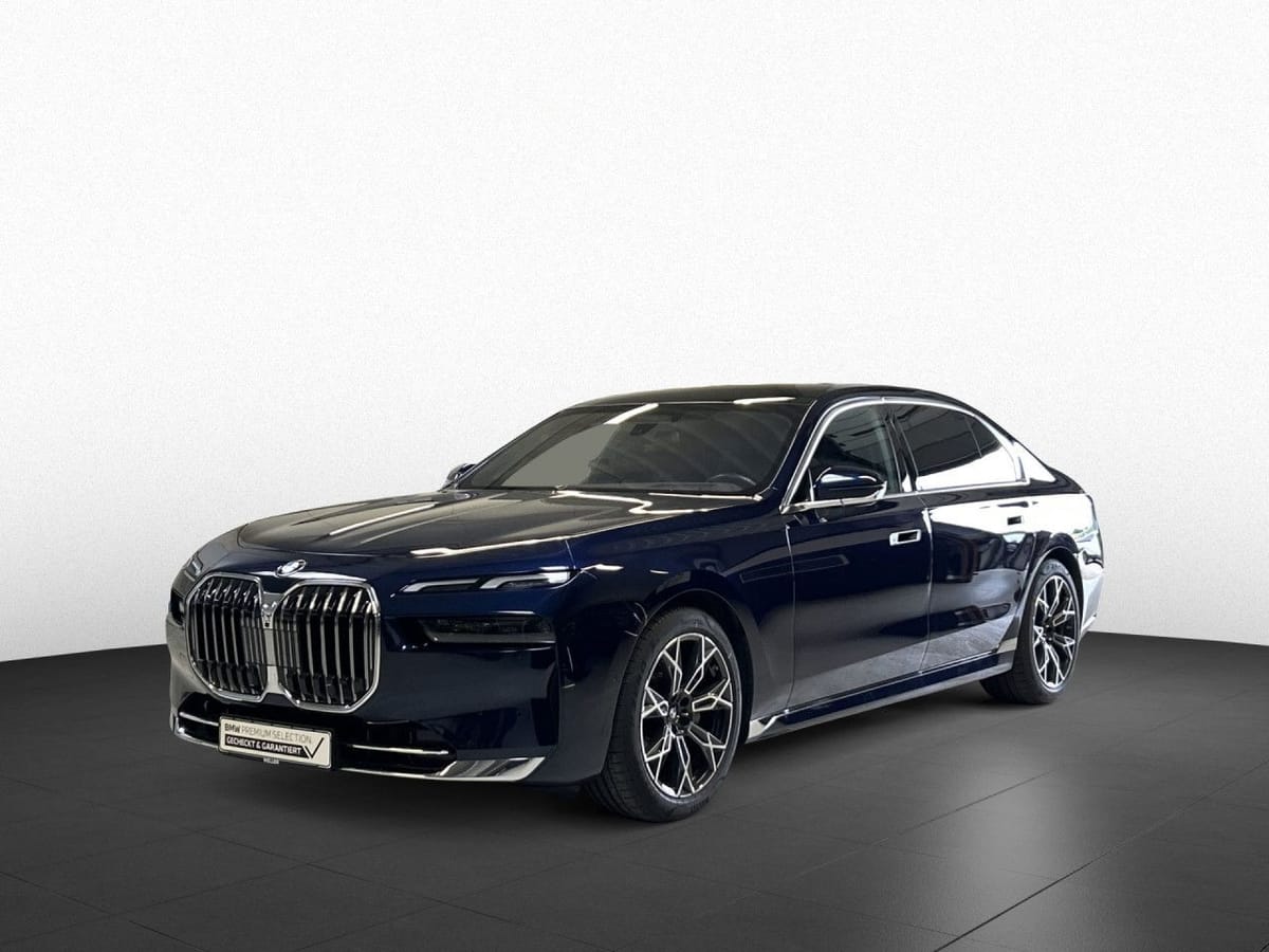 BMW 740d xD DAPr ExecutiveLo Fond Entertainment Sthz foto 3