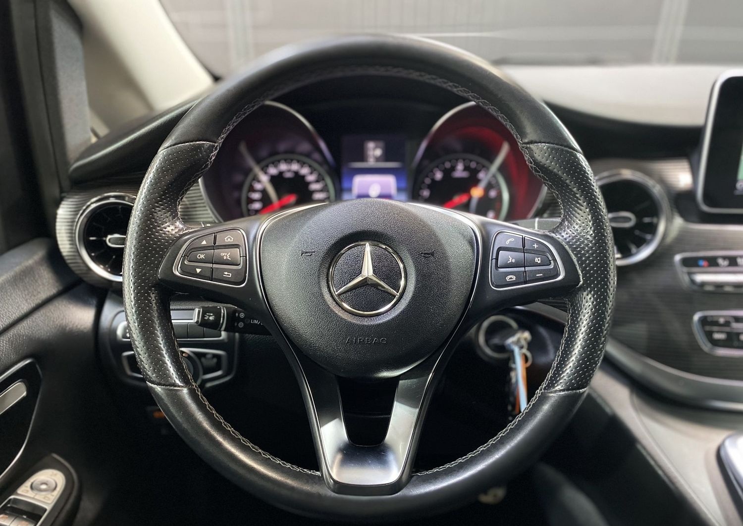 Mercedes-Benz V 300 d EDITION 4M lang Sport #Kamera#LED#Leder# foto 10