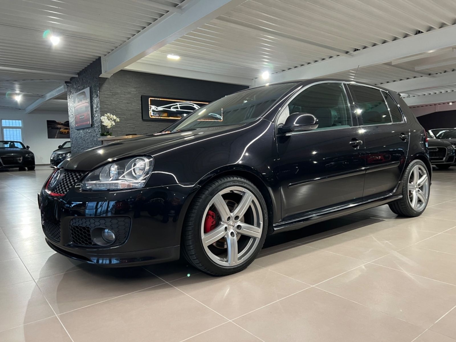 Volkswagen Golf 2.0TFSI DSG GTI Pirelli 2.HAND  nur 92Tkm! foto 2