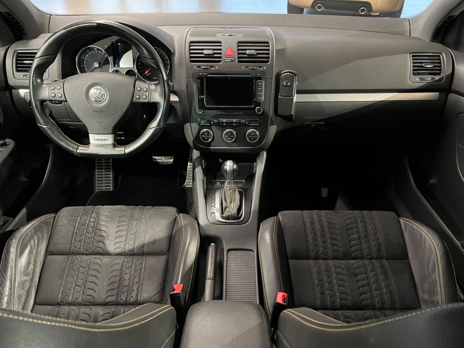 Volkswagen Golf 2.0TFSI DSG GTI Pirelli 2.HAND  nur 92Tkm! foto 21