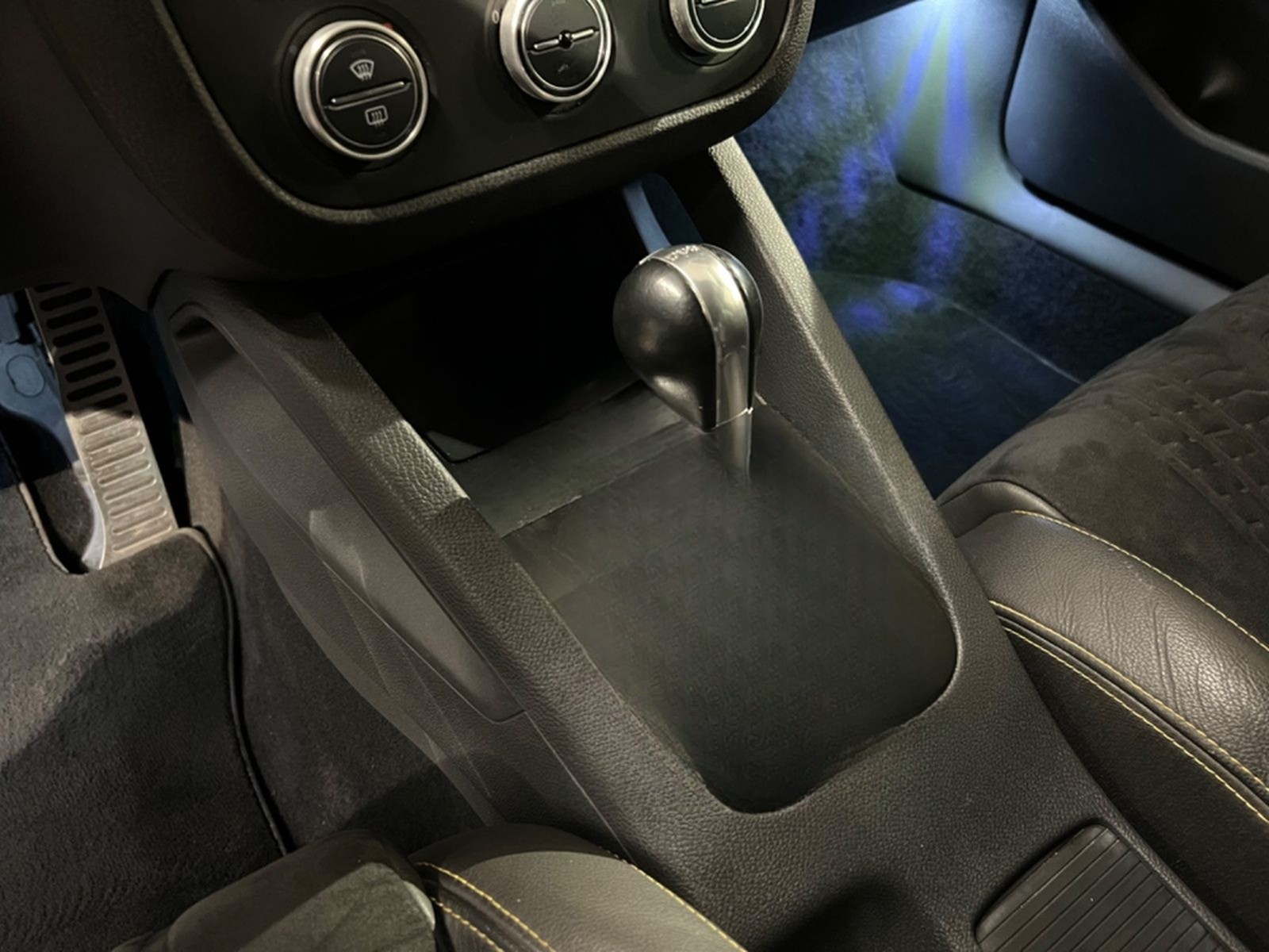 Volkswagen Golf 2.0TFSI DSG GTI Pirelli 2.HAND  nur 92Tkm! foto 24