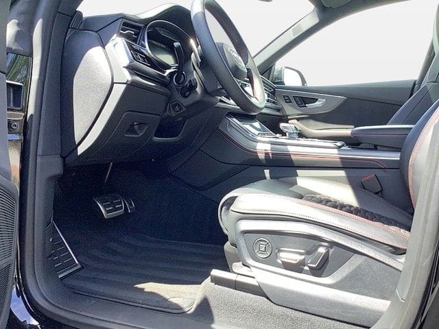 Audi RSQ8 TFSI quattro Performance HD Matrix LED Sche foto 6