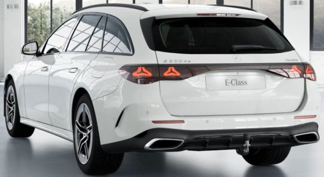 Mercedes-Benz E 300 de 4M T AMG MEMORY DISTRO LEDER AHK TWA foto 17