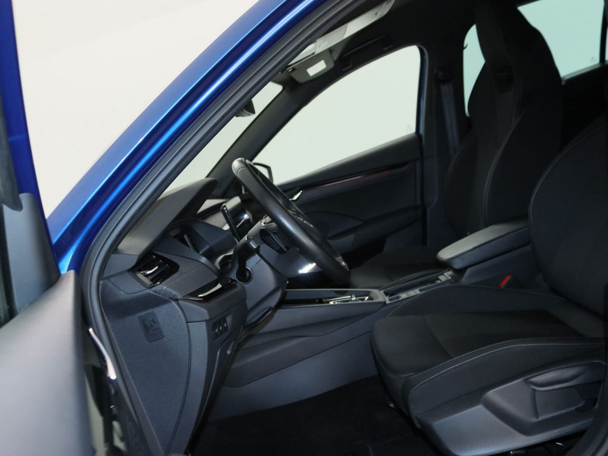 Skoda Octavia Combi 2.0 TDI DPF Sportline LED STANDHZ foto 14