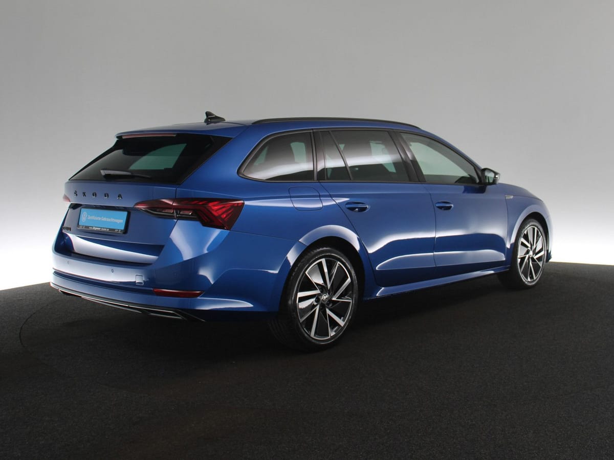 Skoda Octavia Combi 2.0 TDI DPF Sportline LED STANDHZ foto 5