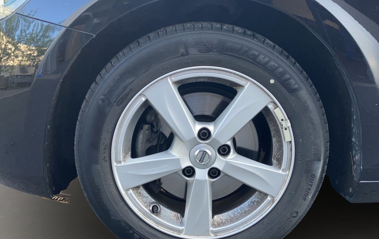 Volvo V40 T2 KINETIC NAVI KLIMAAUTOMATIK PDC Bluetooth foto 15