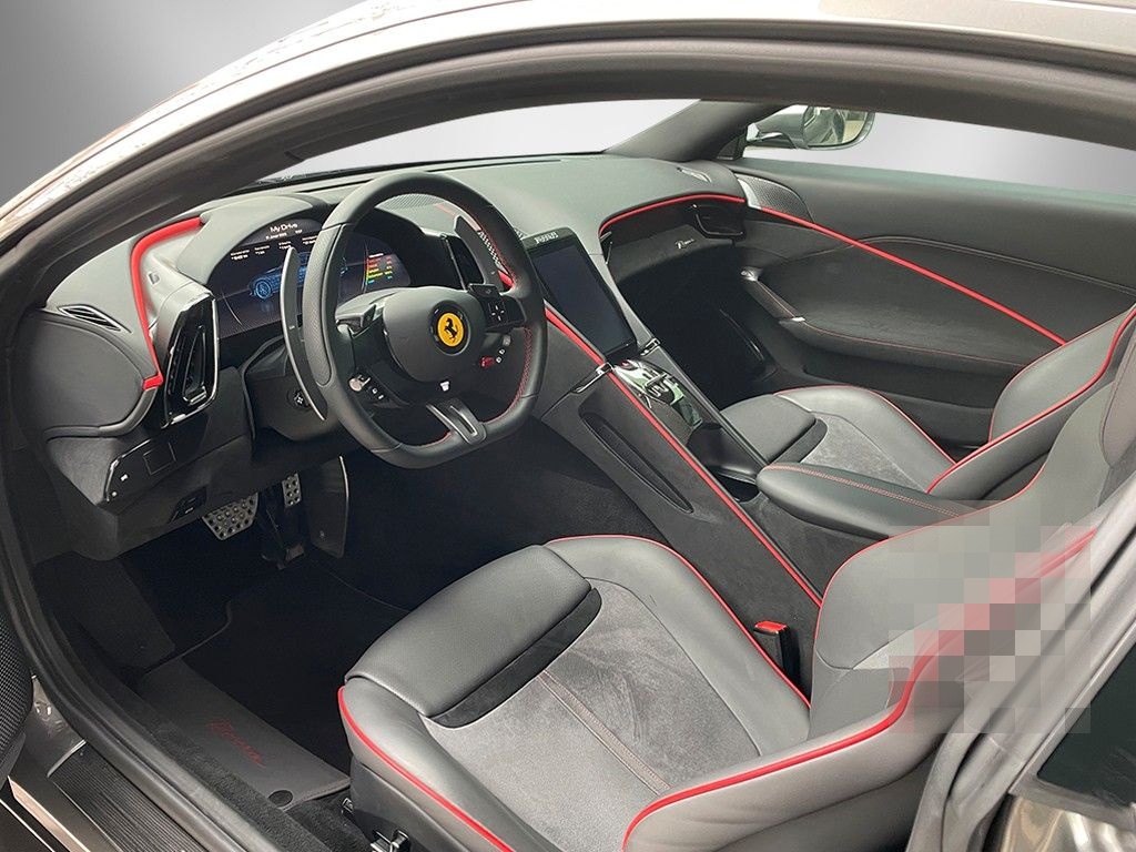 Ferrari Roma *Carbon*Ferrari-Dresden* foto 11