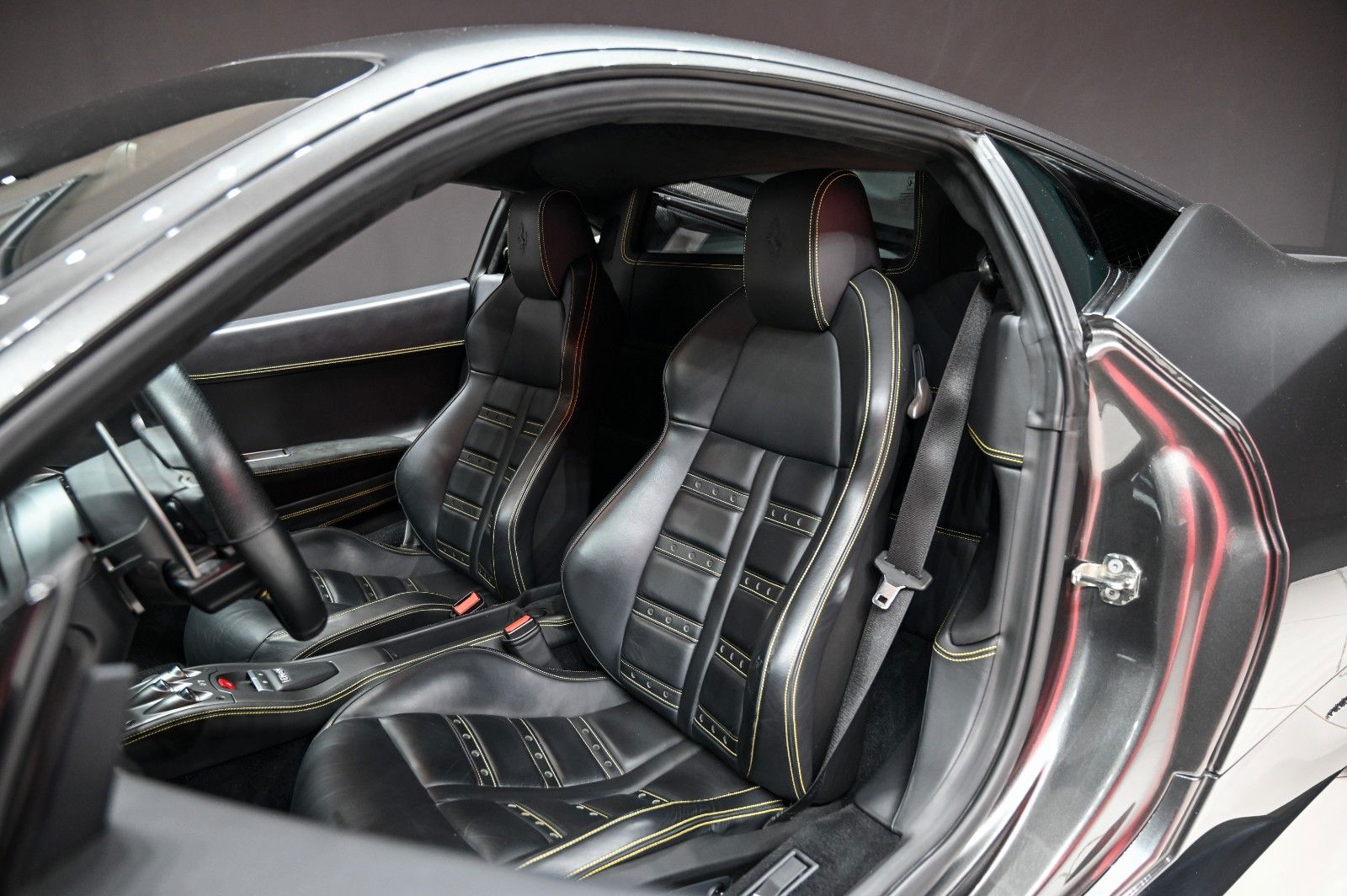 Ferrari 458 Italia *AFS*ElectricSeats*Bluetooth* foto 16