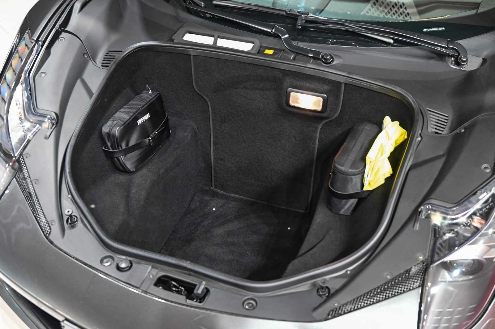 Ferrari 458 Italia *AFS*ElectricSeats*Bluetooth* foto 9