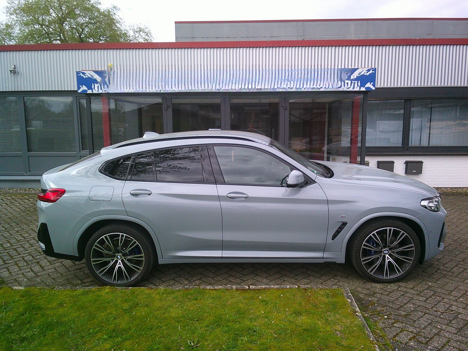 BMW X4 xDrive 30 d M Sport Indivduell 21 Zoll foto 2