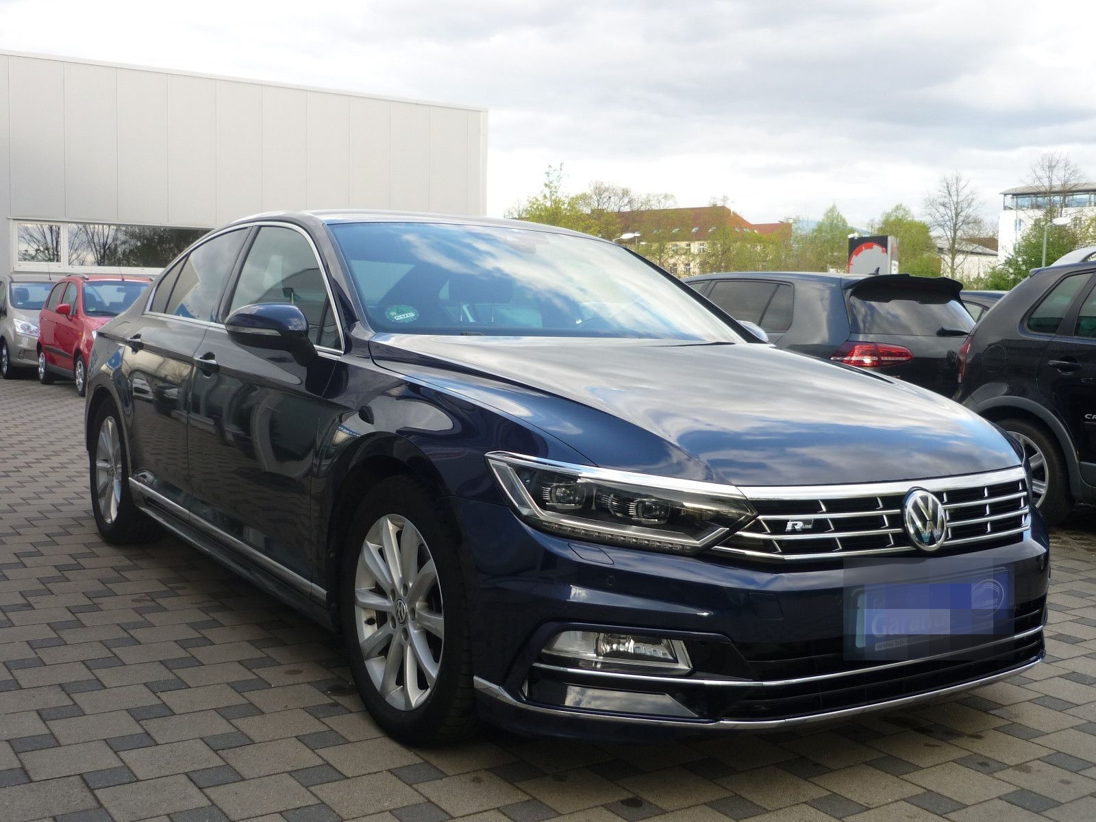 Volkswagen Passat Lim. Highline R-LineSport/DSG/Bi-Xenon... foto 6