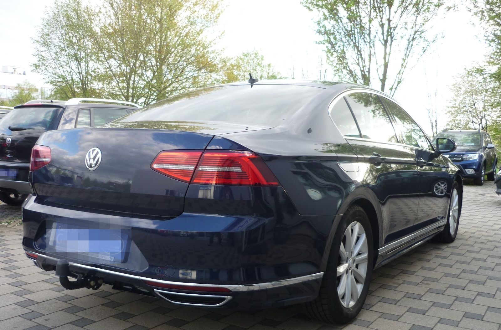 Volkswagen Passat Lim. Highline R-LineSport/DSG/Bi-Xenon... foto 8