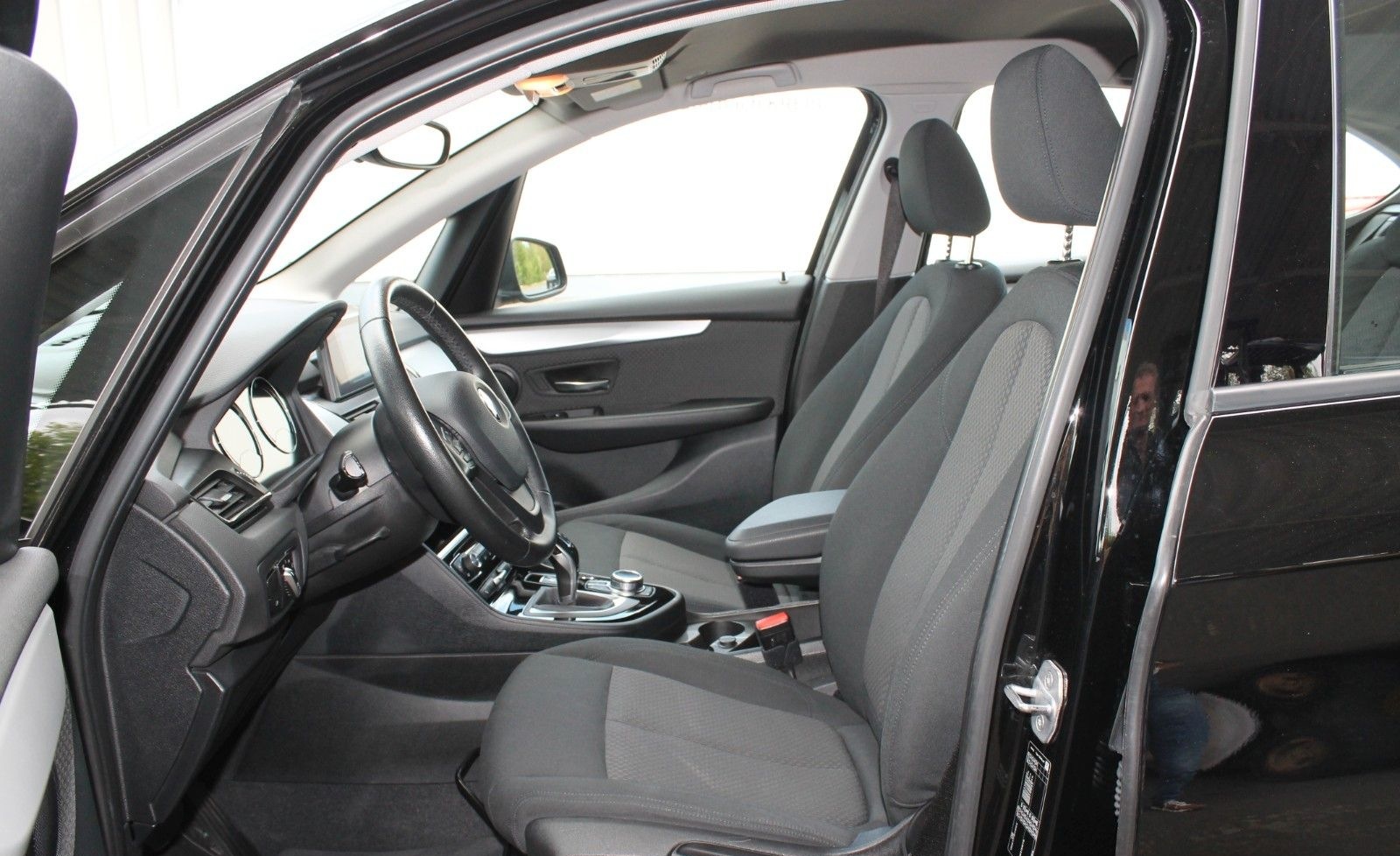 BMW 218i AT Autom. Adv. NAVI, LED, PDC, SHZ, LM, AHK foto 10