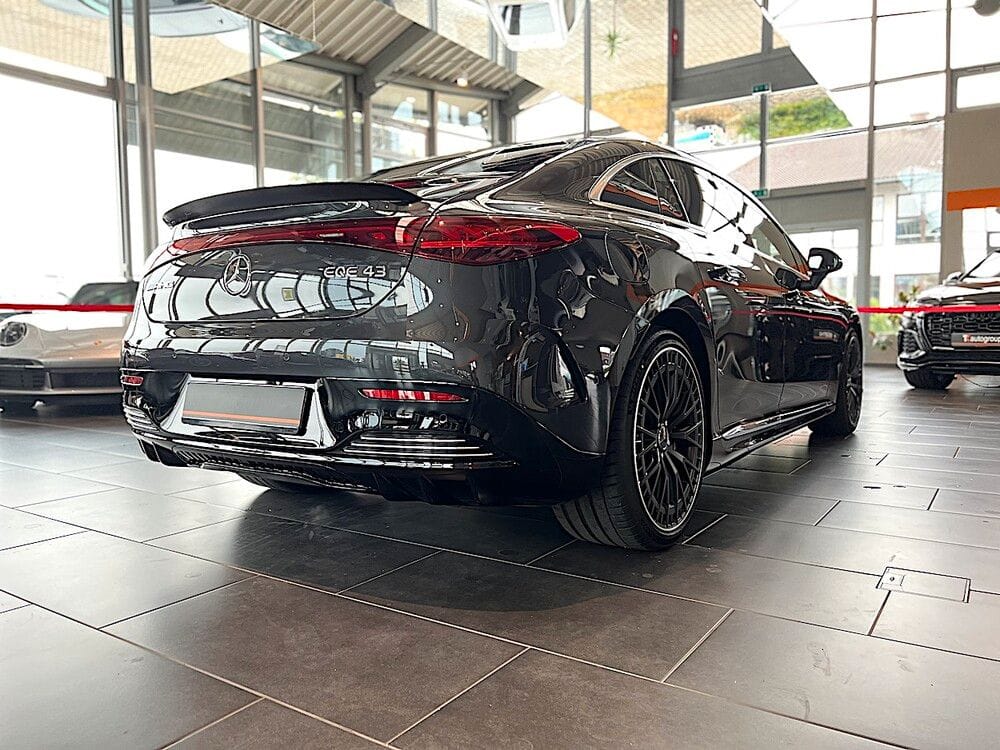 Mercedes-Benz EQE AMG 43 4Matic foto 5