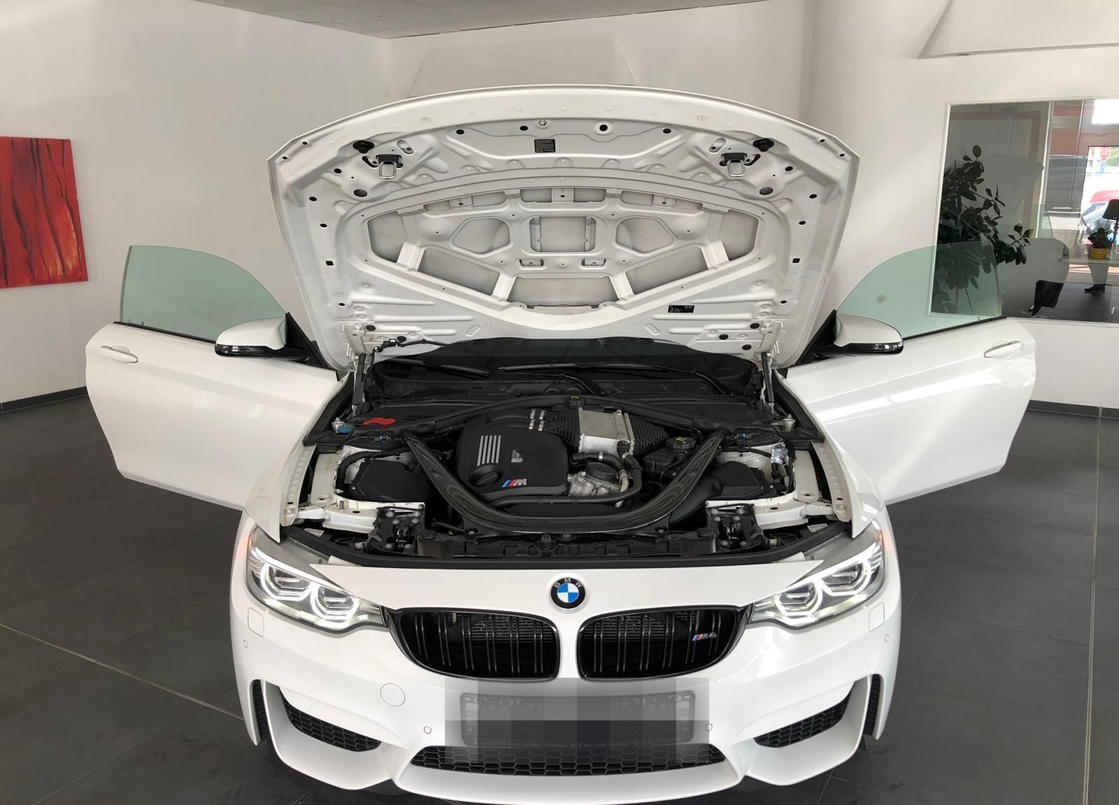 BMW M4 Competition DKG Carbon Individual Schalen foto 17