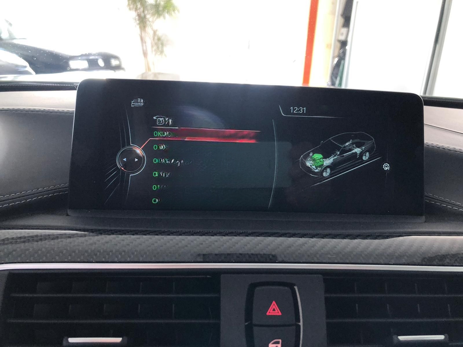 BMW M4 Competition DKG Carbon Individual Schalen foto 19