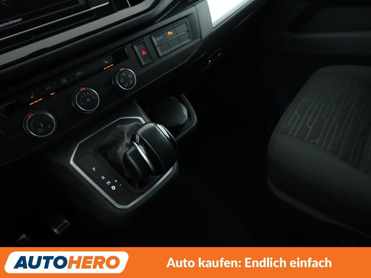 Volkswagen T6 Multivan 2.0 TDI Comfortline FWD Aut. LED PDC foto 24