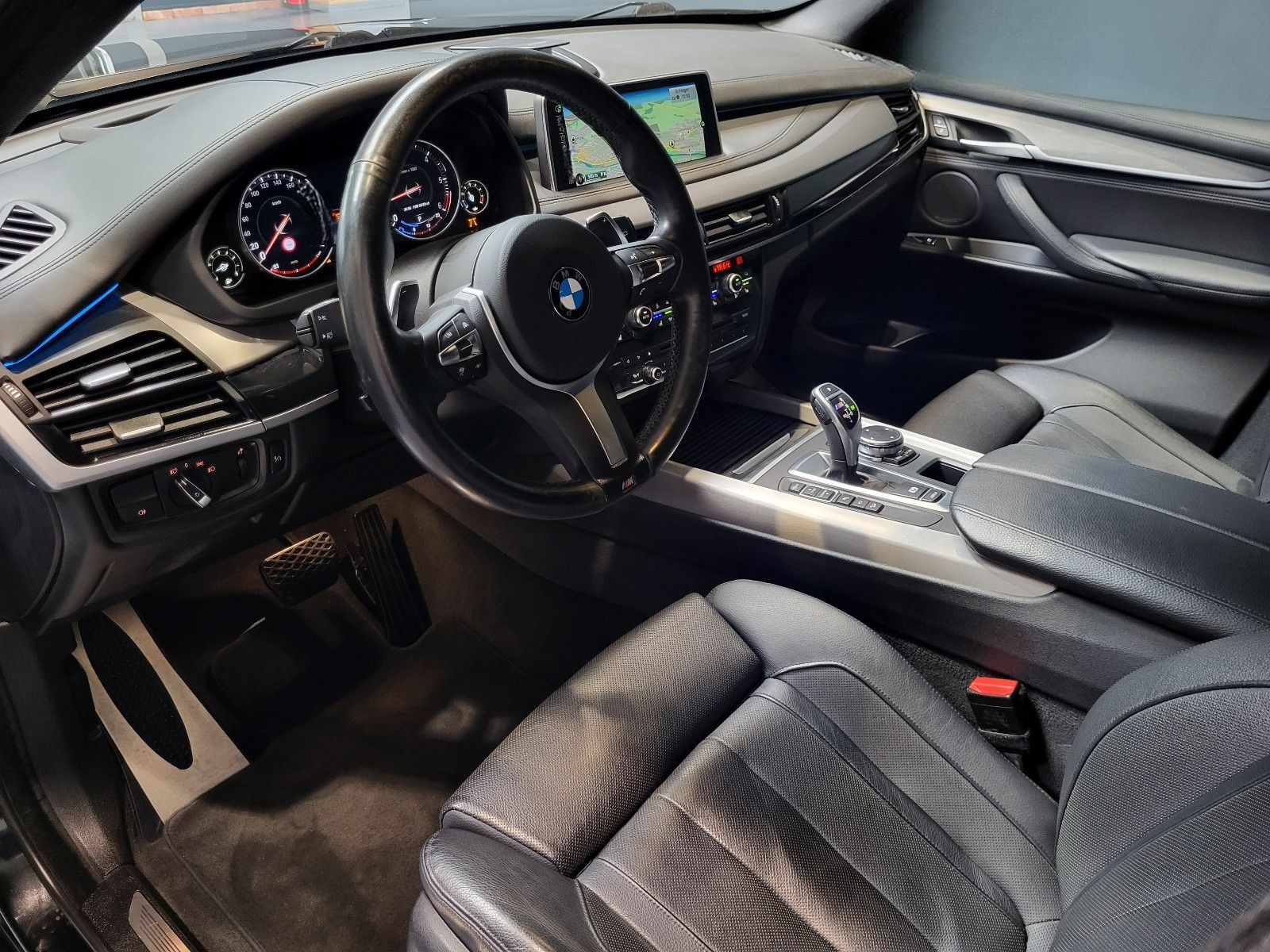 BMW X5 M50d *TOP Ausstattung| 7-Sitze* foto 6