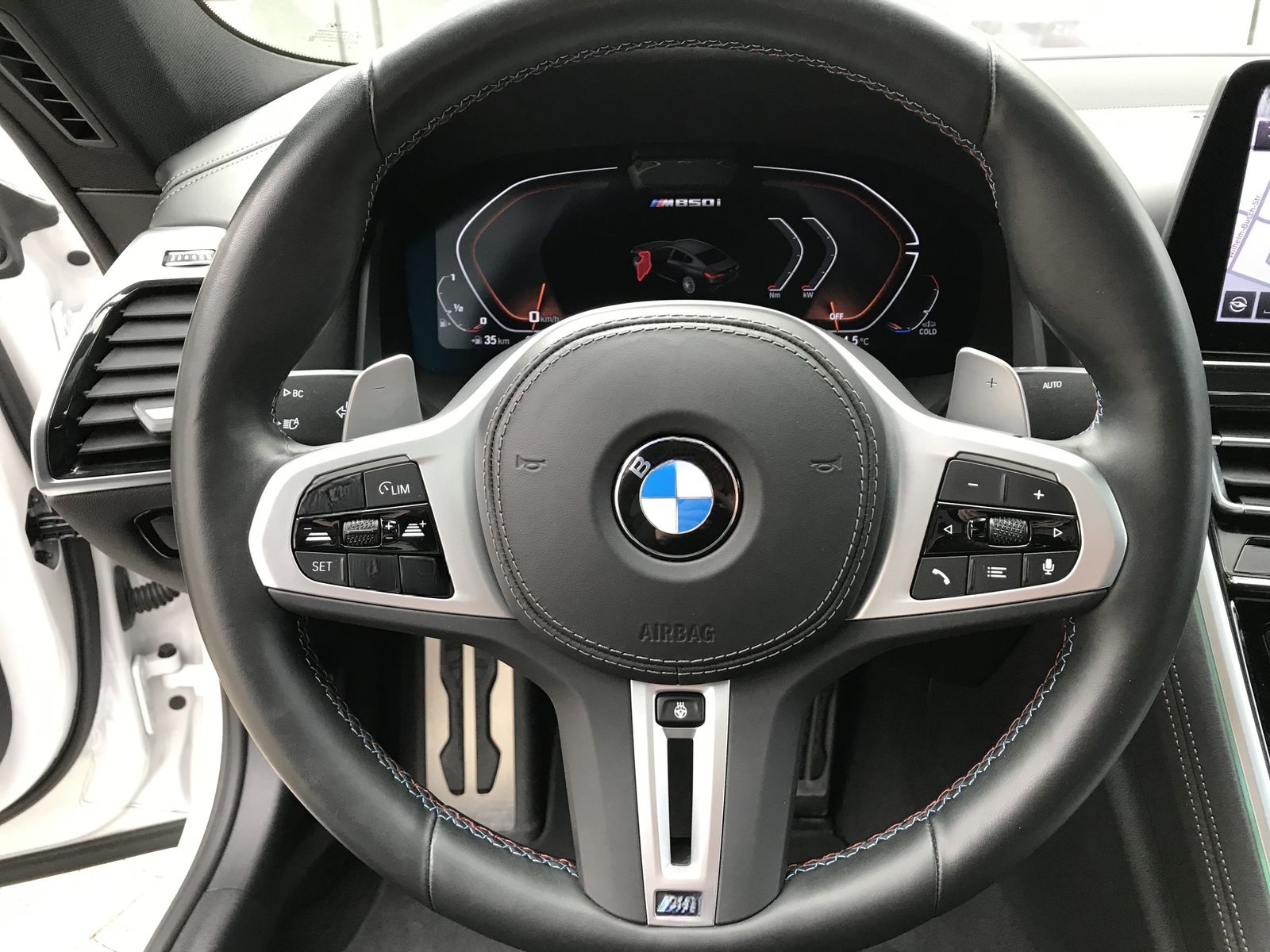 BMW M850i xDrive Gr Head-Up DAB Aktivlenkung WLAN foto 18