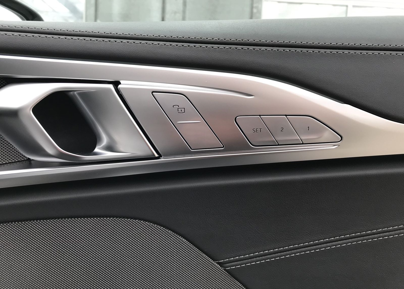 BMW M850i xDrive Gr Head-Up DAB Aktivlenkung WLAN foto 9