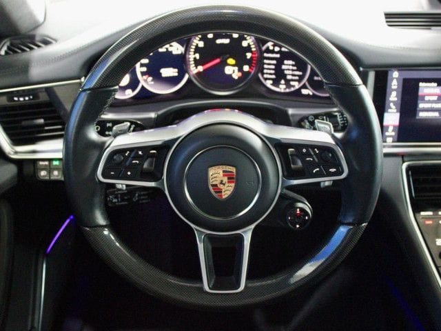 Porsche Panamera Sport Turismo 4.0 GTS absolut voll!! foto 13
