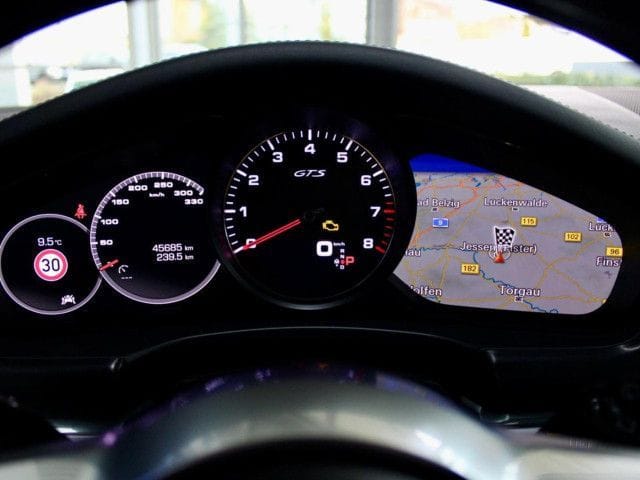 Porsche Panamera Sport Turismo 4.0 GTS absolut voll!! foto 18
