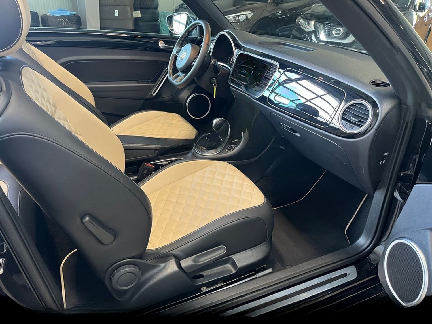 Volkswagen Beetle Exclusive Sport BMT Kamera Navi SHZ foto 22