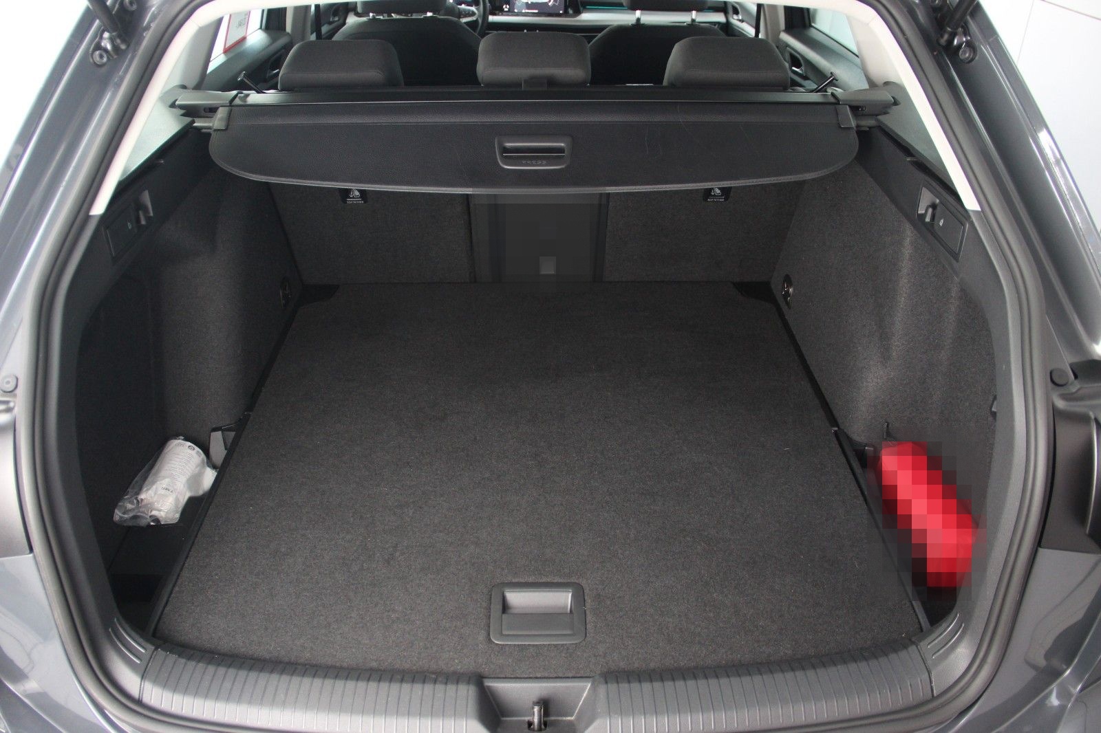 Volkswagen Golf 8 Life 1.5 TSI LED AHK Nav ACC LaneASS LED foto 6